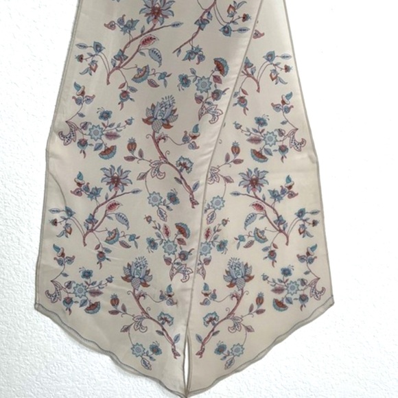 Floral Silk Blend Ivory Blue Pink Floral Print Accent Scarf Hair Tie - Picture 4 of 10